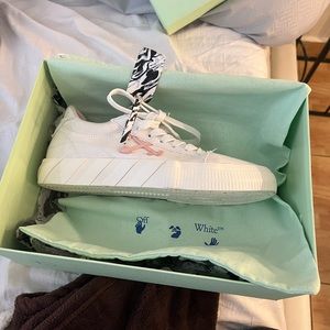 Off white sneakers worn twice
